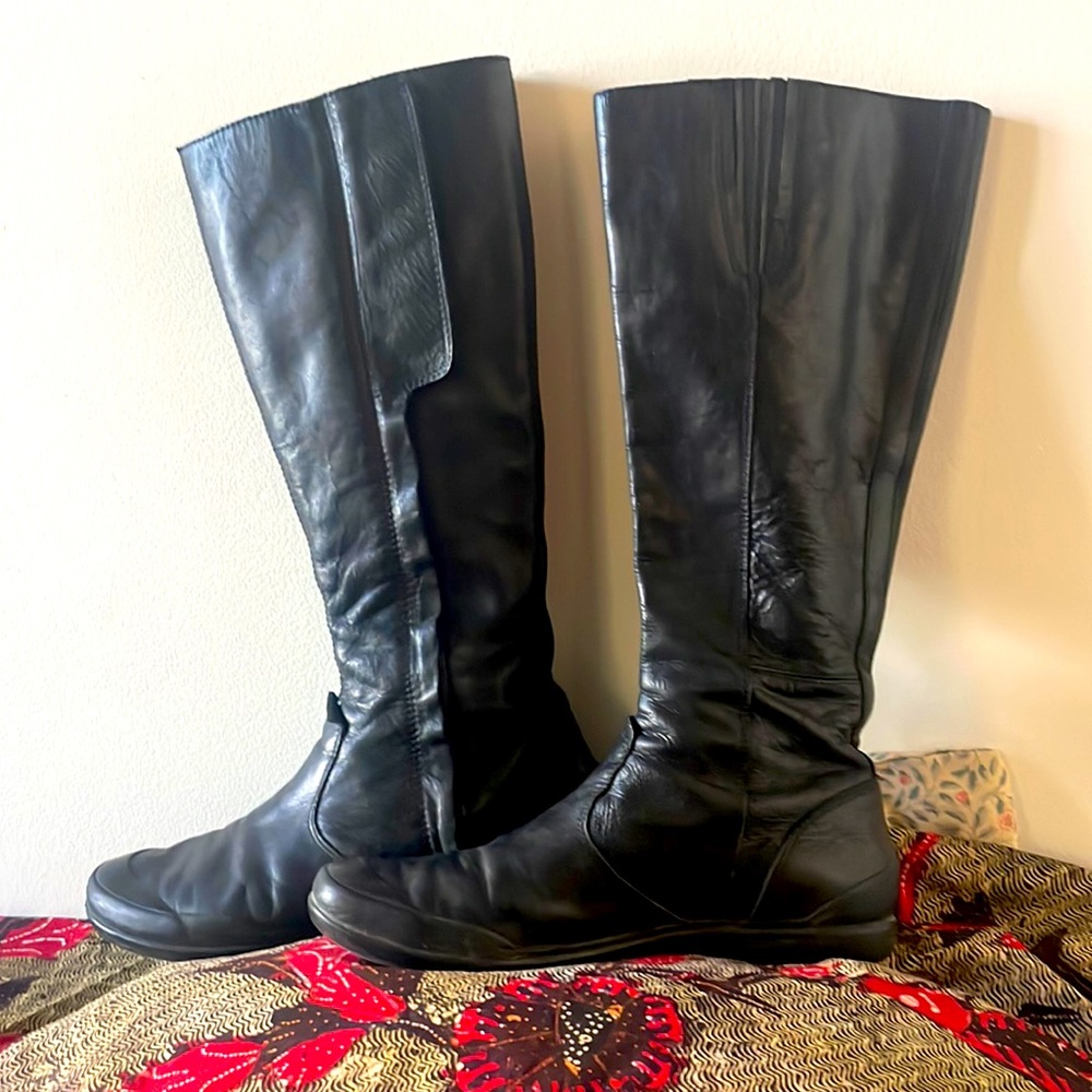 Palladium Womens leather zip tall boots